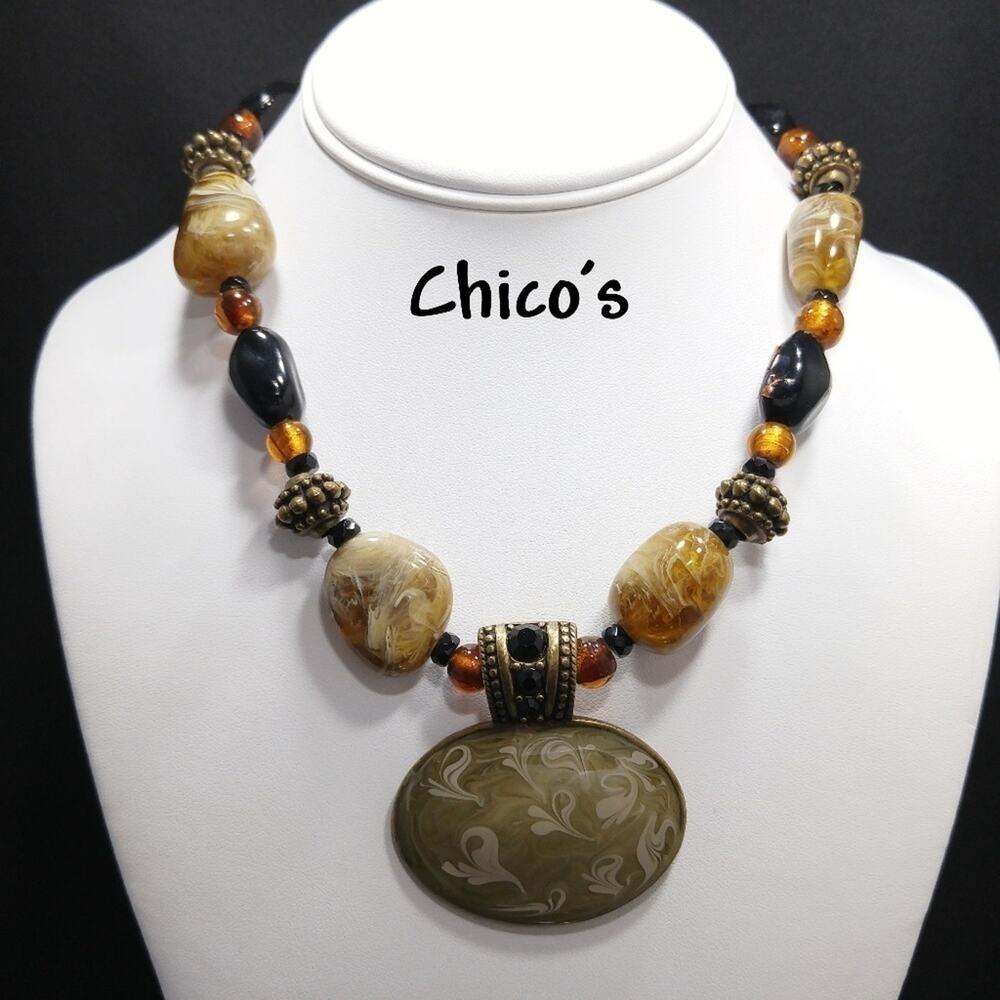 Chico's Beaded Enamel Green Swirl Enamel Pendant Necklace, 20 Inches